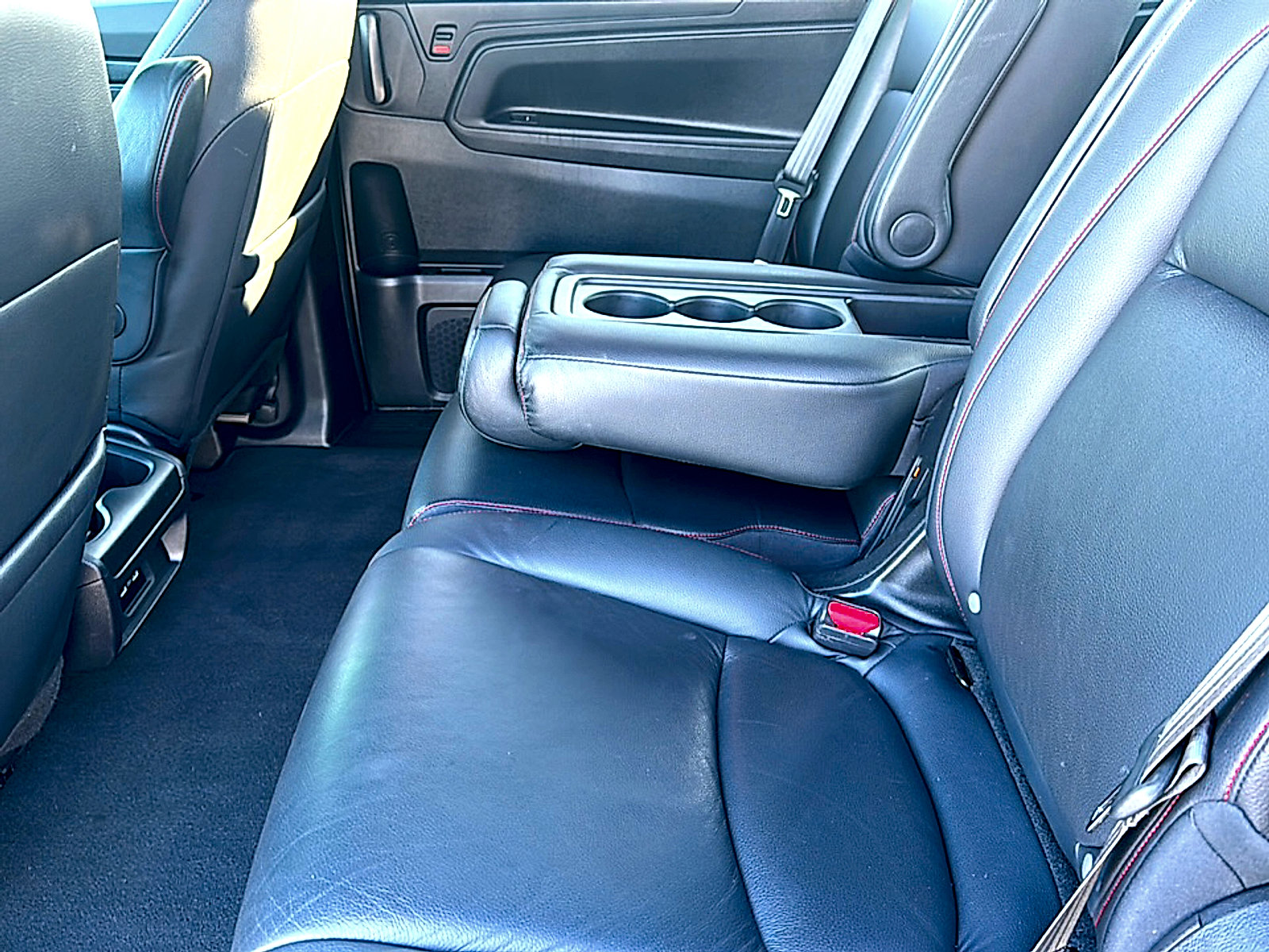 Used 2023 Honda Odyssey Sport image 18