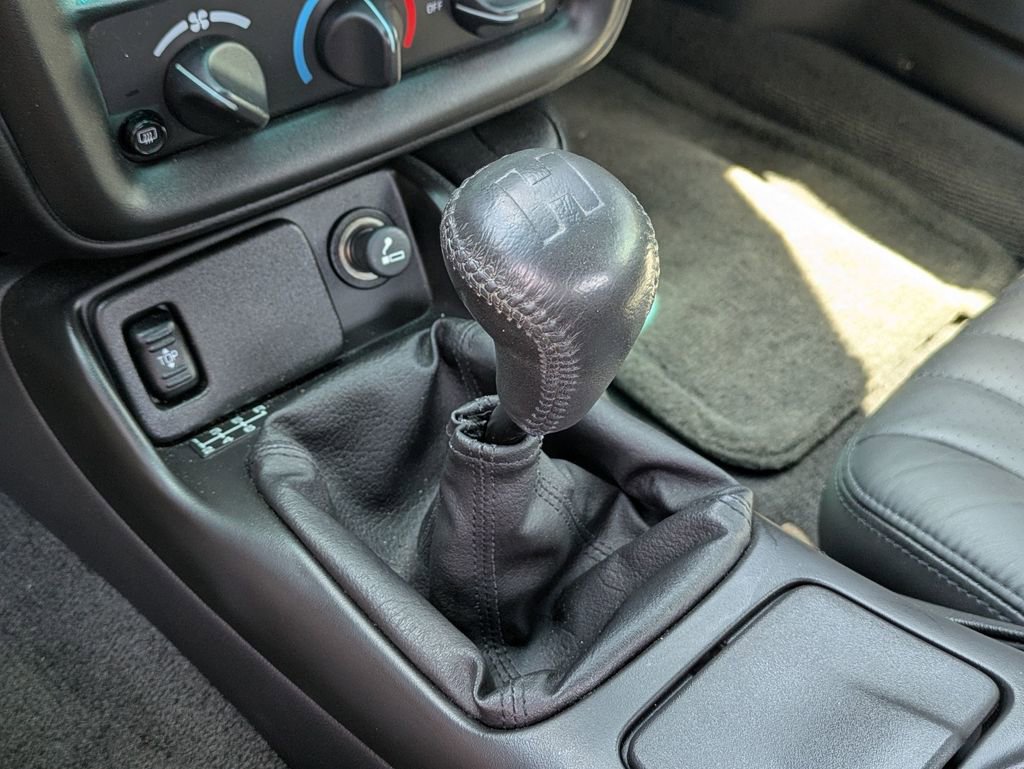 Used 2002 Chevrolet Camaro Z28 w/ SS Performance/Appearance Pkg image 16