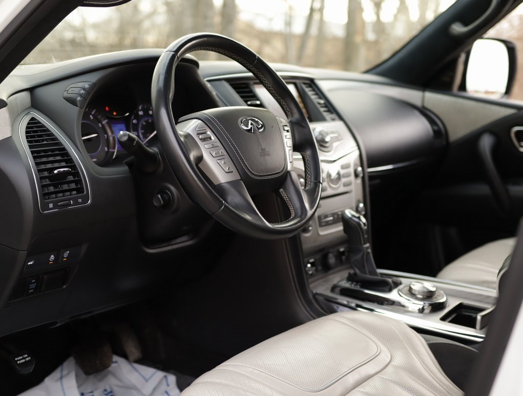 Used 2019 INFINITI QX80 Limited w/ All-Season Package image 9