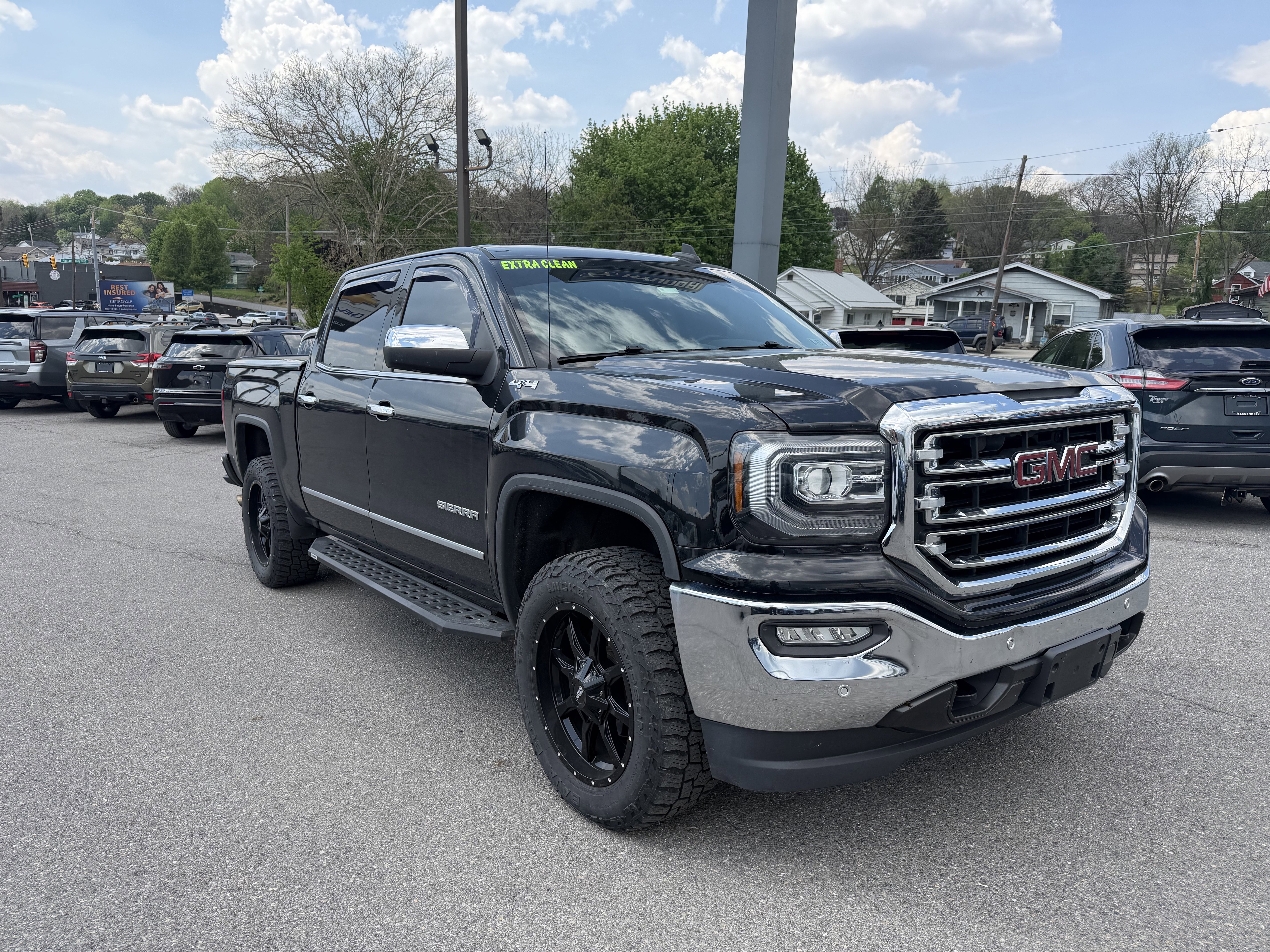 Used 2018 GMC Sierra 1500 SLT AWD/4WD image 1