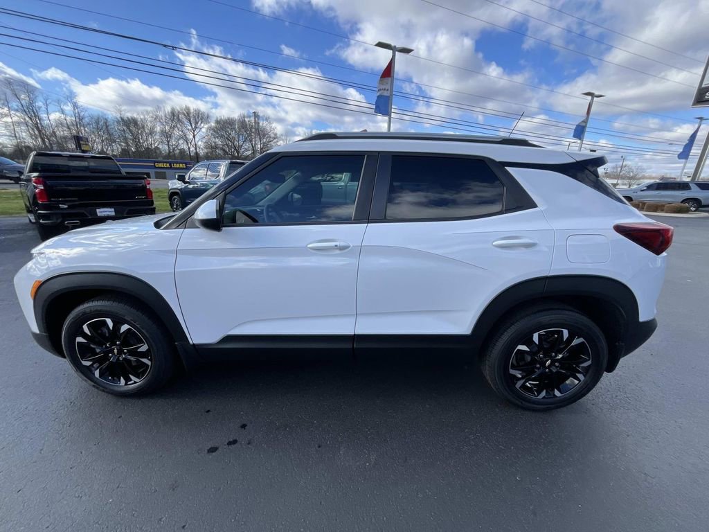 Certified 2021 Chevrolet TrailBlazer LT w/ Convenience Package image 4