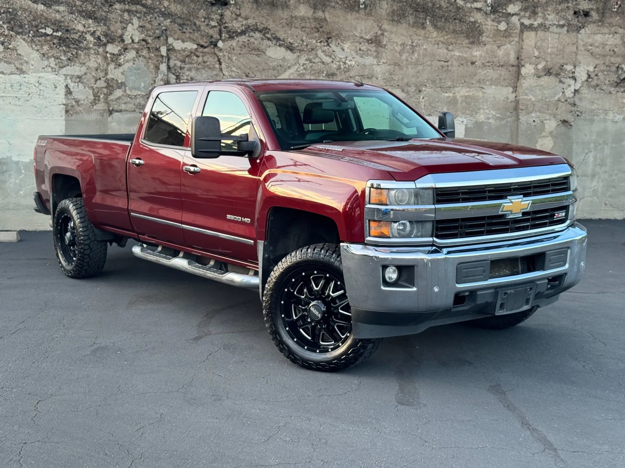 Used 2015 Chevrolet Silverado 3500 LTZ w/ Duramax Plus Package image 2