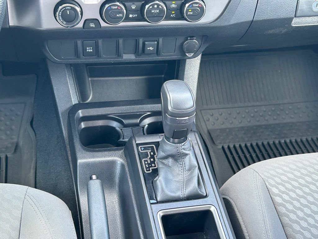 Certified 2023 Toyota Tacoma SR AWD/4WD image 20