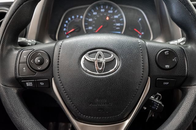 Used 2015 Toyota RAV4 LE w/ Four Season Floor Mat Package image 12