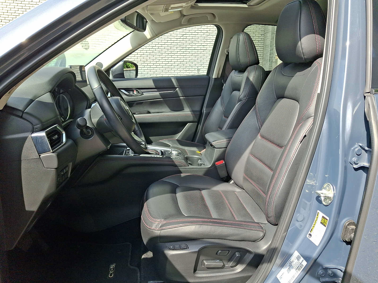 Used 2025 MAZDA CX-5 Carbon Edition AWD/4WD image 10