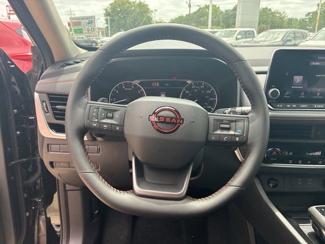 New 2026 Nissan Rogue SV AWD/4WD image 11