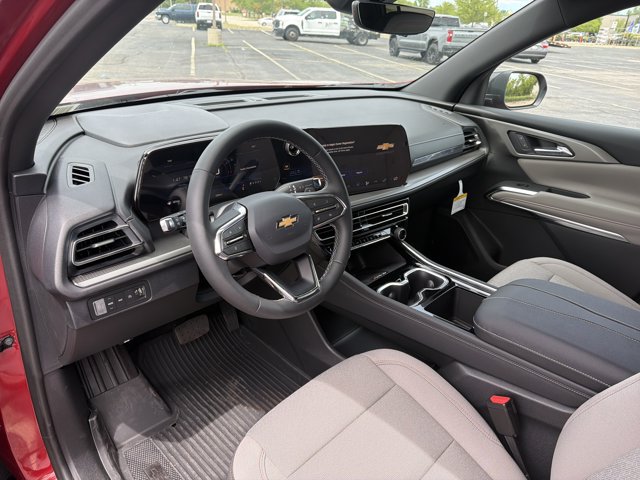 New 2026 Chevrolet Traverse LT w/ Driver Confidence Package AWD/4WD image 11