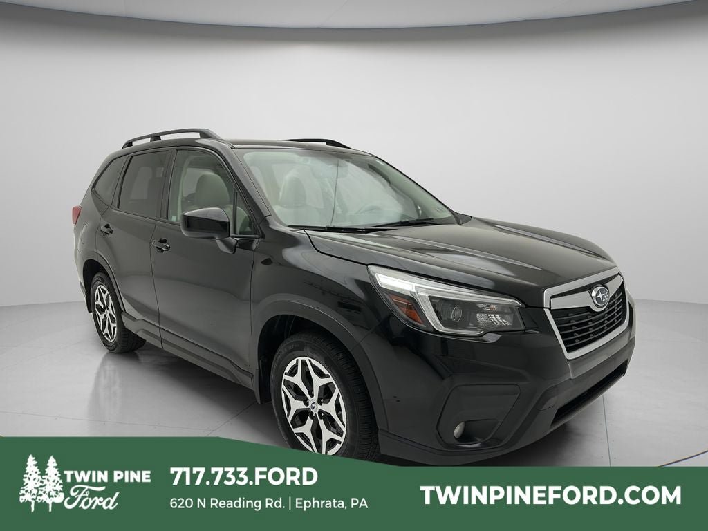 Used 2021 Subaru Forester Premium AWD/4WD image 1