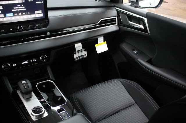 New 2026 Mitsubishi Outlander ES image 22