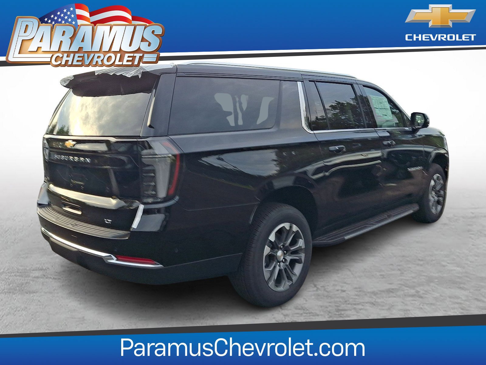 New 2026 Chevrolet Suburban LT w/ Comfort Package AWD/4WD image 4