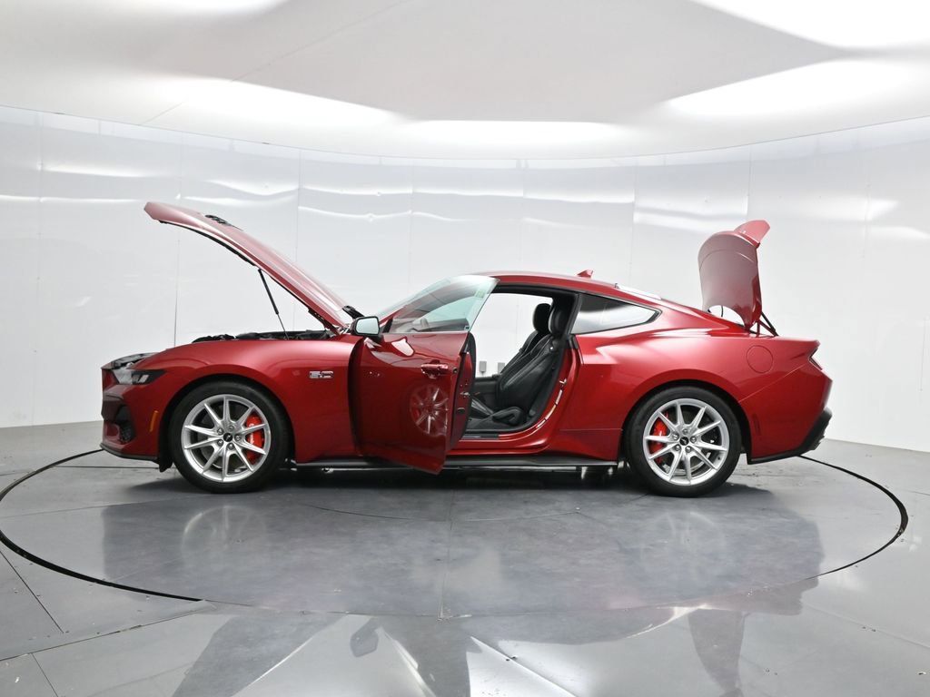 Used 2024 Ford Mustang GT Premium RWD image 40