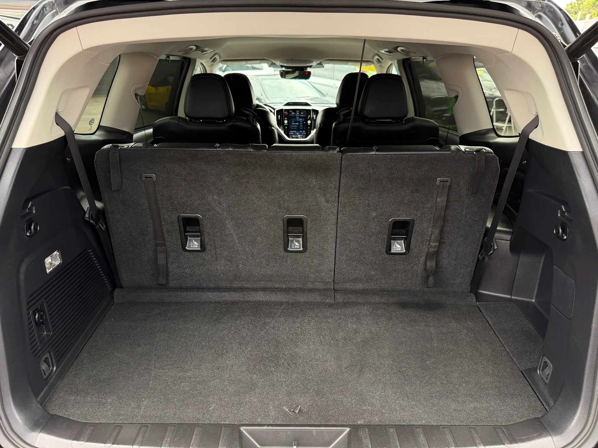 Used 2023 Subaru Ascent Limited AWD/4WD image 23
