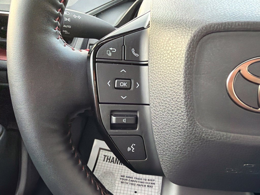 Used 2024 Toyota Prius Prime Premium w/ Advanced Technology Package FWD image 29