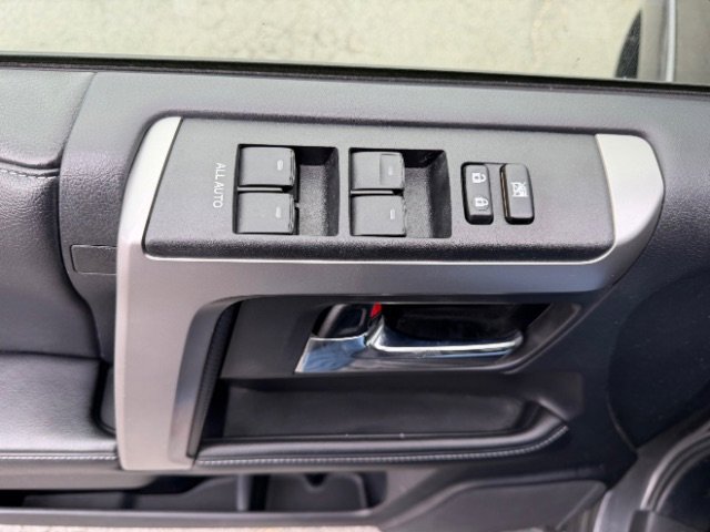 Used 2014 Toyota 4Runner 4WD image 23