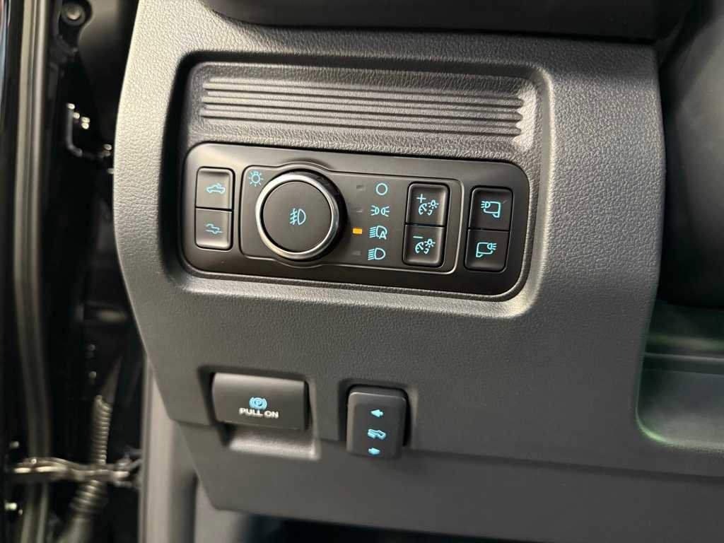 New 2026 Ford F350 Platinum image 15