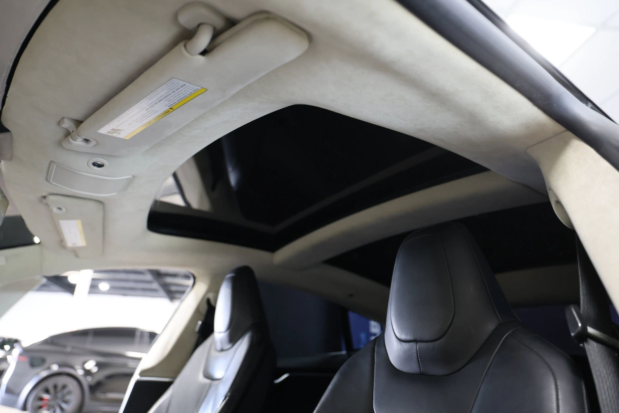 Used 2014 Tesla Model S P85 image 38