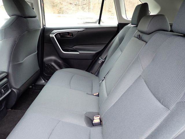 Certified 2023 Toyota RAV4 LE image 17