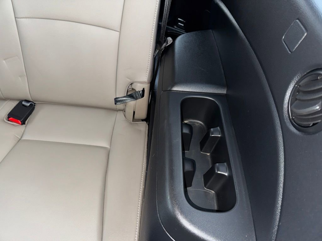 Used 2019 Honda Pilot Touring image 18