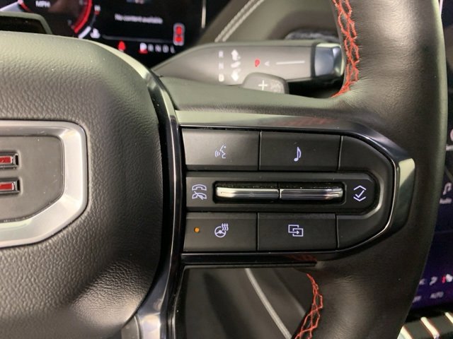 Used 2025 GMC Yukon XL AT4 Ultimate image 26