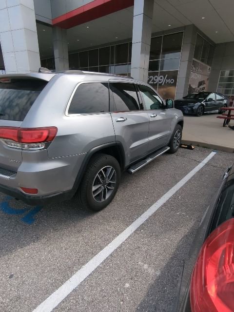 Used 2020 Jeep Grand Cherokee Limited w/ Luxury Group II AWD/4WD image 12