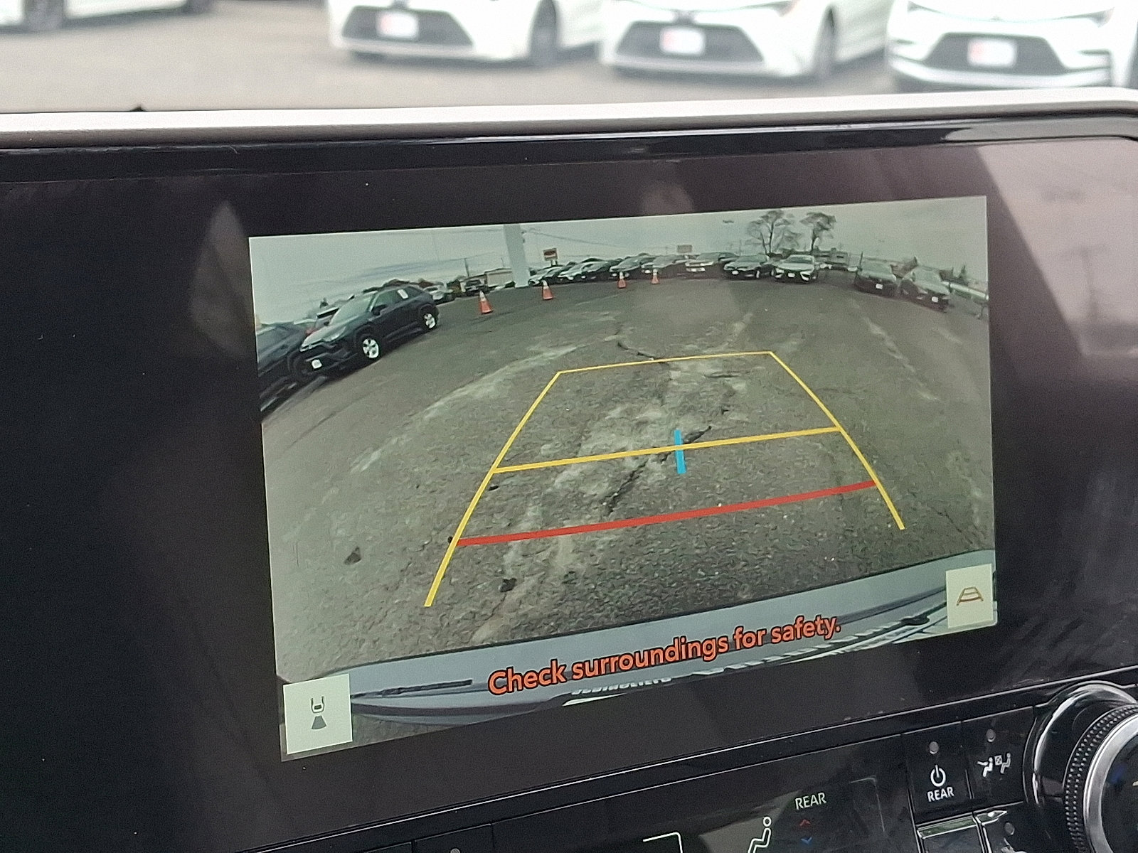 Used 2023 Toyota Highlander Limited image 19