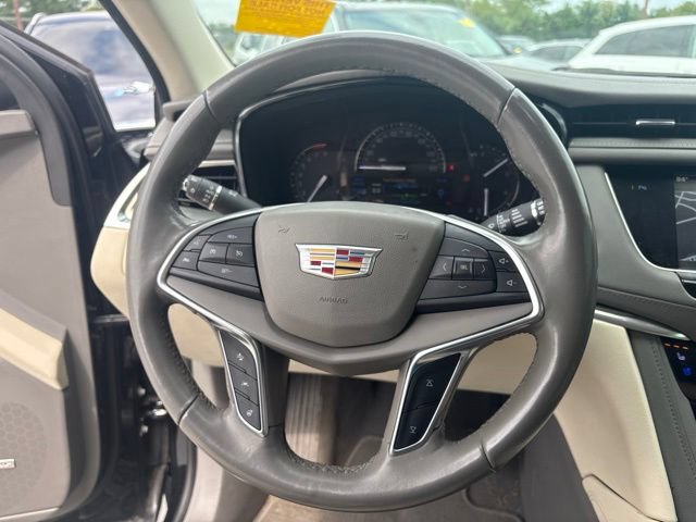Used 2018 Cadillac XT5 Premium Luxury AWD/4WD image 6