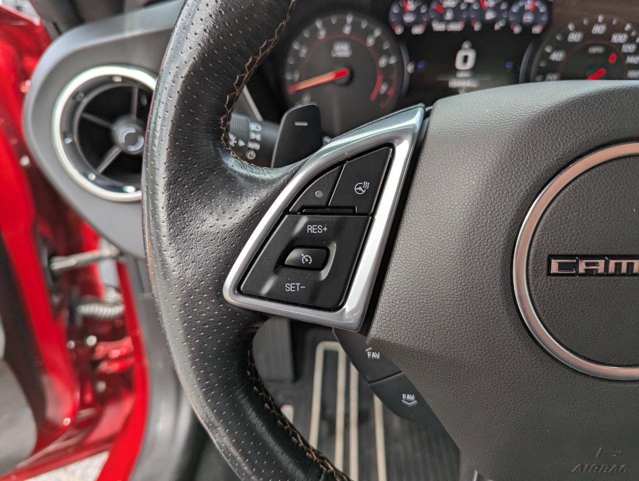 Used 2021 Chevrolet Camaro SS RWD image 16