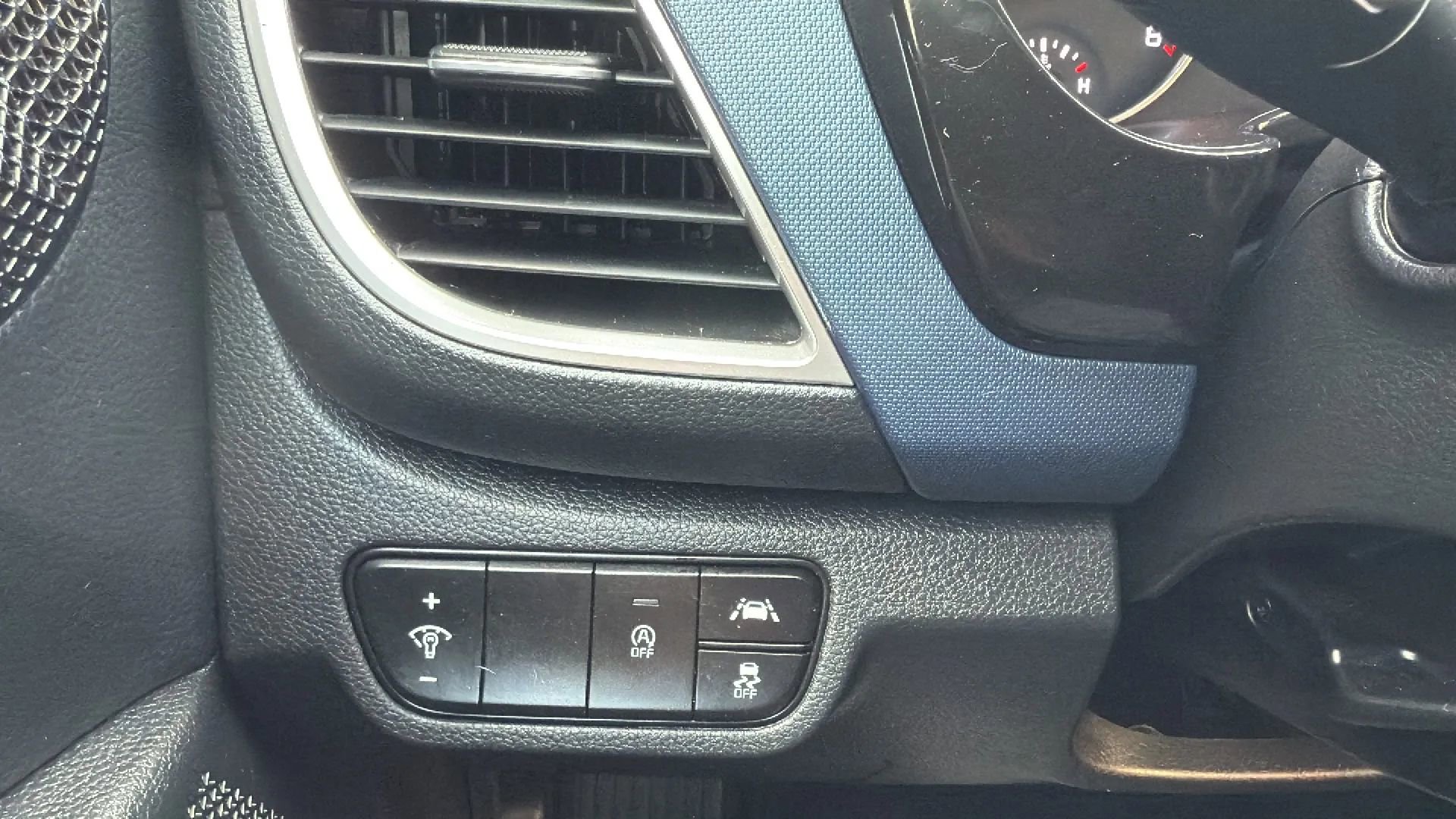 Used 2022 Kia Seltos Nightfall Edition image 15