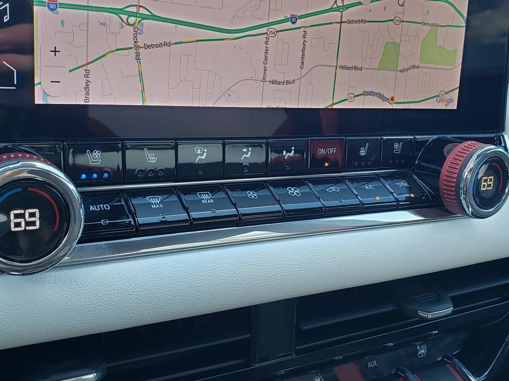Used 2023 GMC Canyon AT4X AWD/4WD image 32