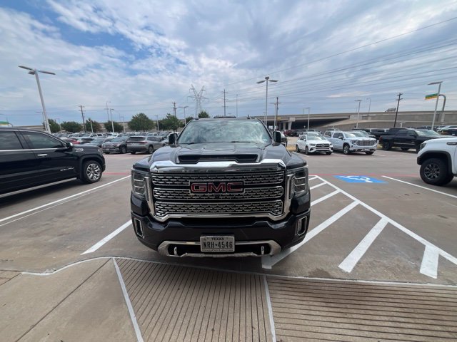 Used 2020 GMC Sierra 3500 Denali w/ Denali Ultimate Package AWD/4WD image 3