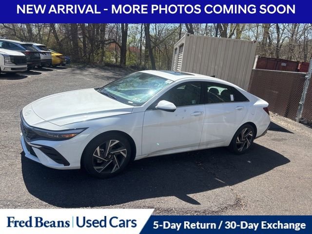 Used 2025 Hyundai Elantra SEL image 6