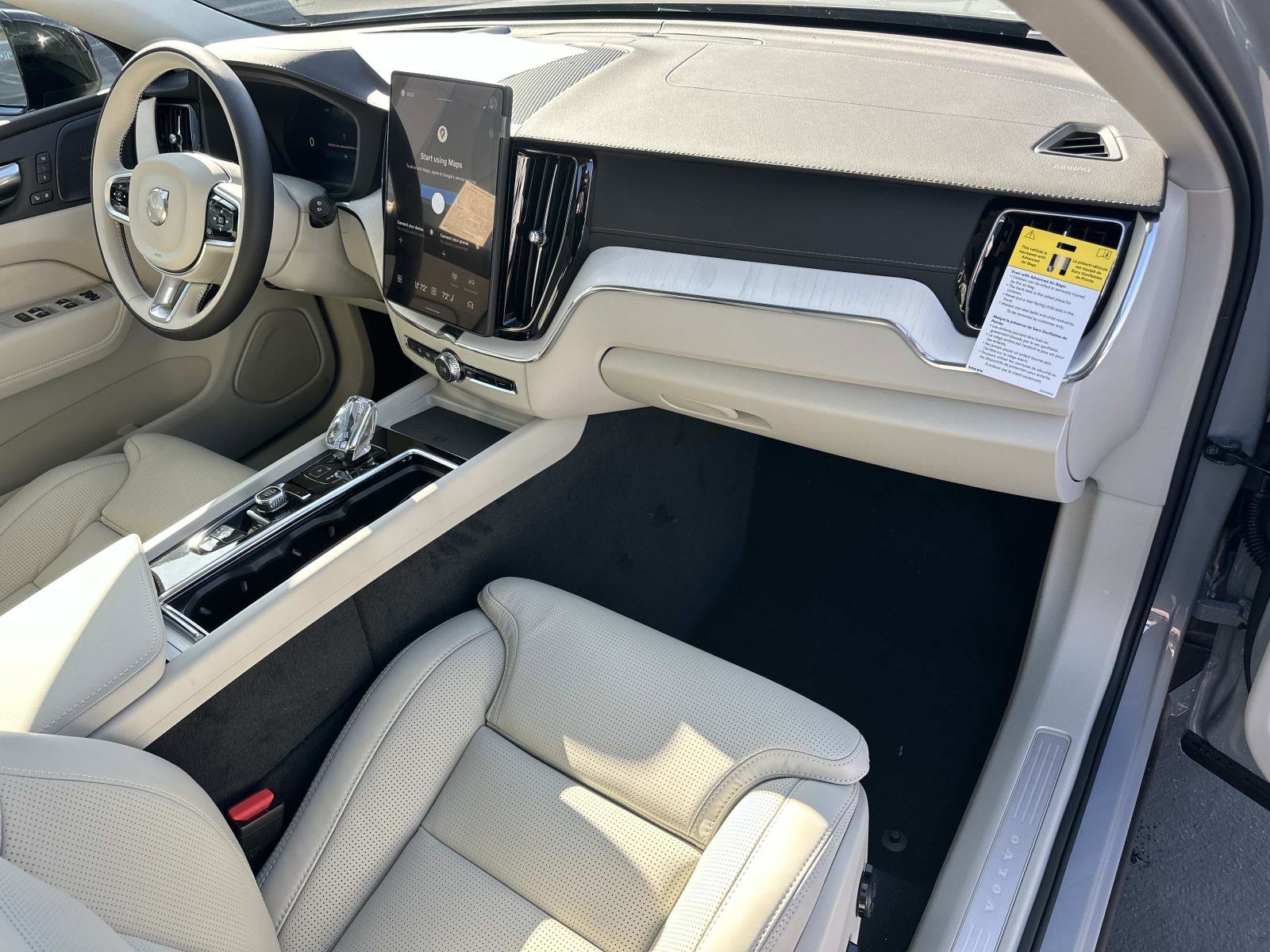 New 2026 Volvo XC60 T8 Ultra w/ Protection Package Premier AWD/4WD image 21