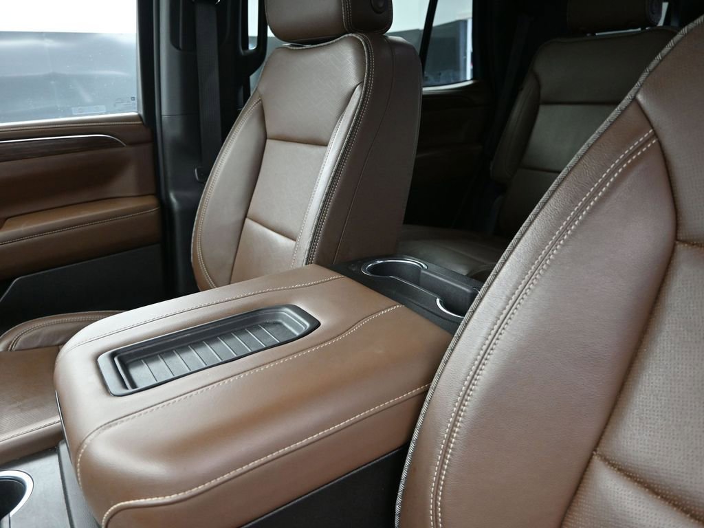 Used 2023 Chevrolet Tahoe High Country image 14