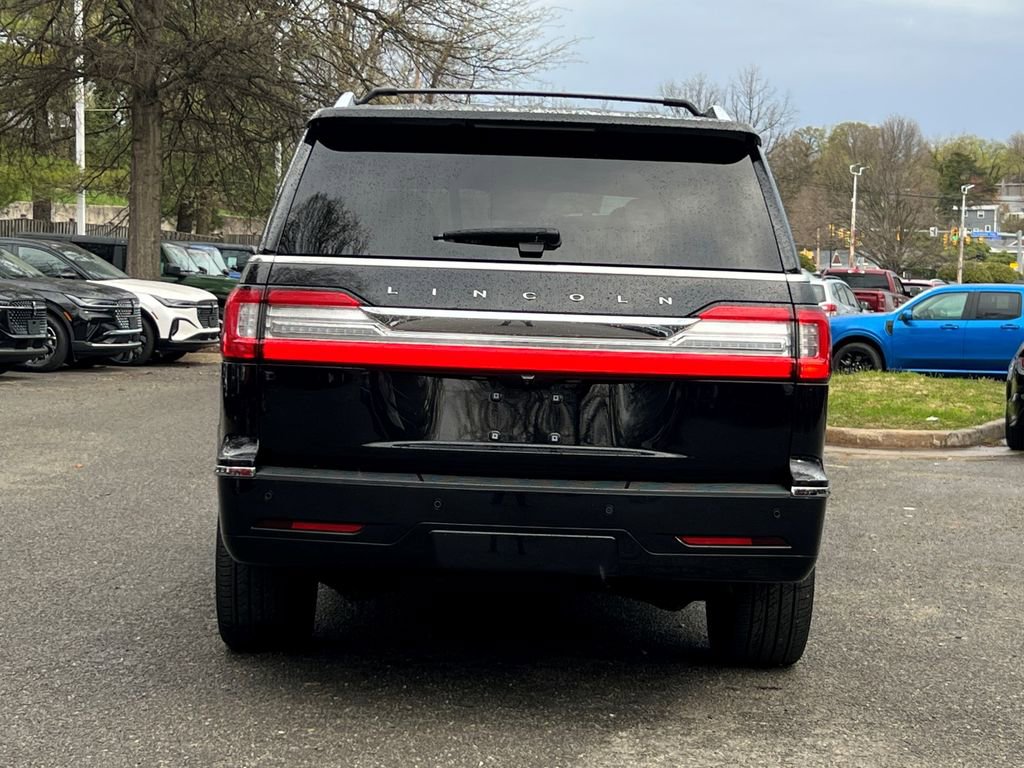 Certified 2021 Lincoln Navigator Reserve image 6