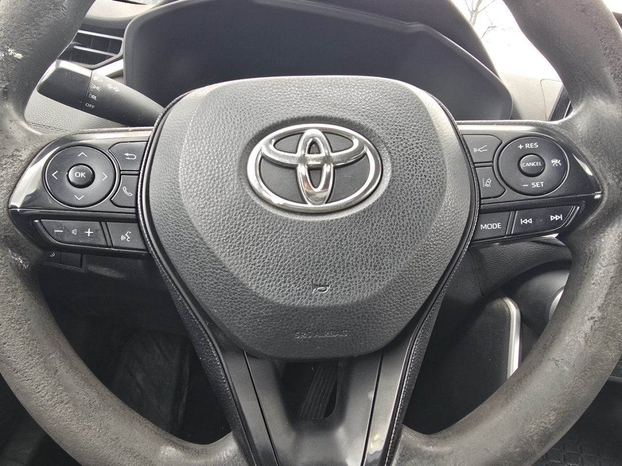 Certified 2021 Toyota RAV4 LE AWD/4WD image 15