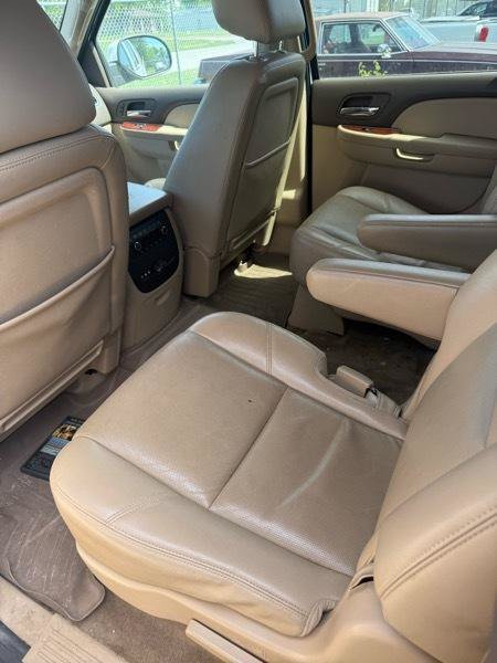 Used 2013 GMC Yukon XL SLT AWD/4WD image 7
