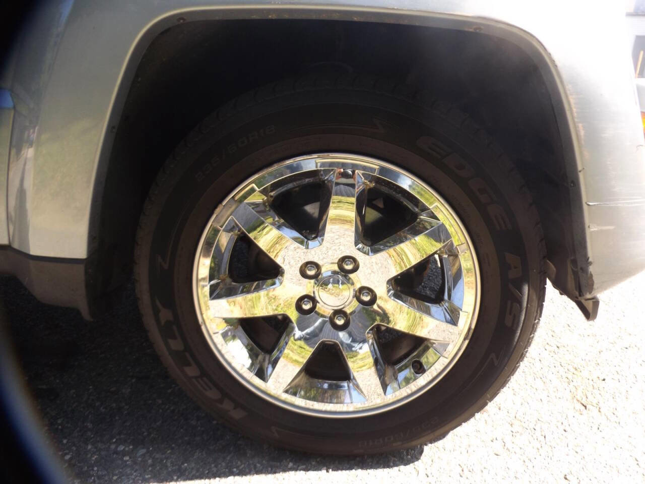 Used 2012 Jeep Liberty Sport image 20