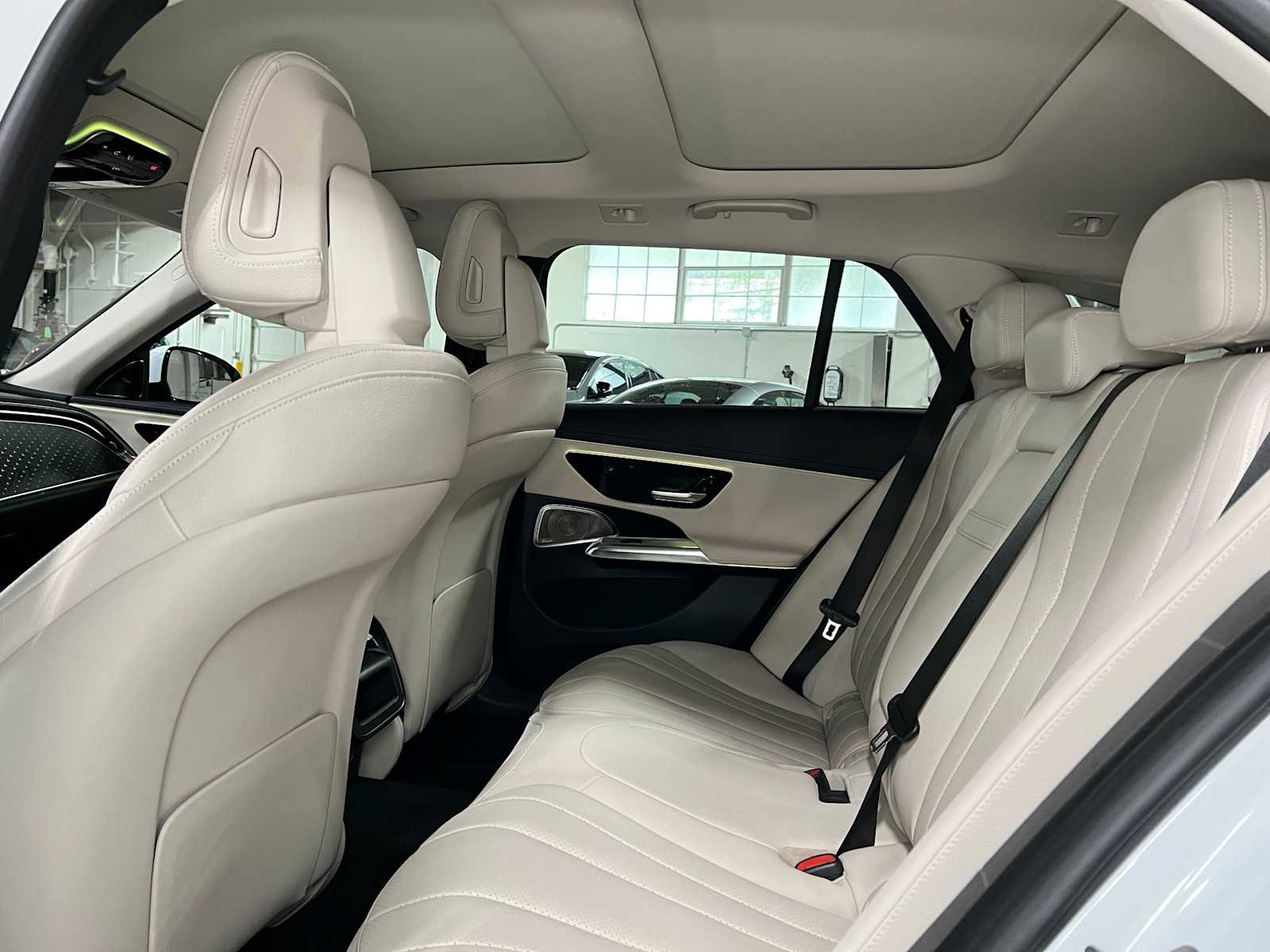 Used 2024 Mercedes-Benz E 450 4MATIC All-Terrain Wagon image 20