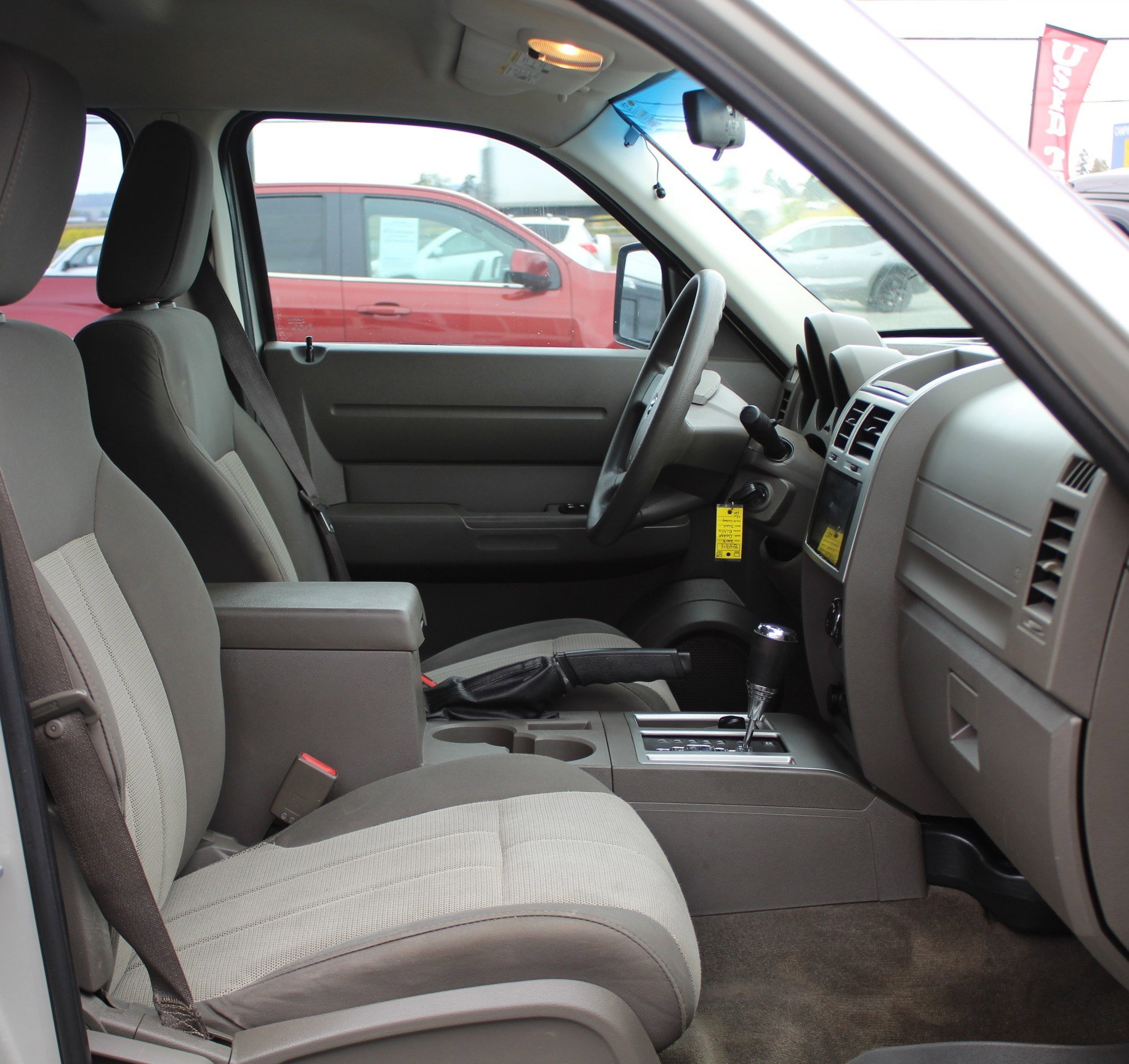 Used 2008 Dodge Nitro SXT AWD/4WD image 19