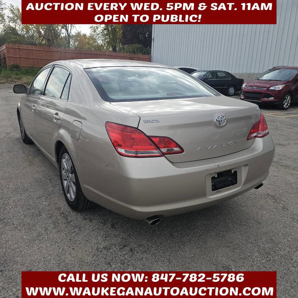 Used 2005 Toyota Avalon XL image 7