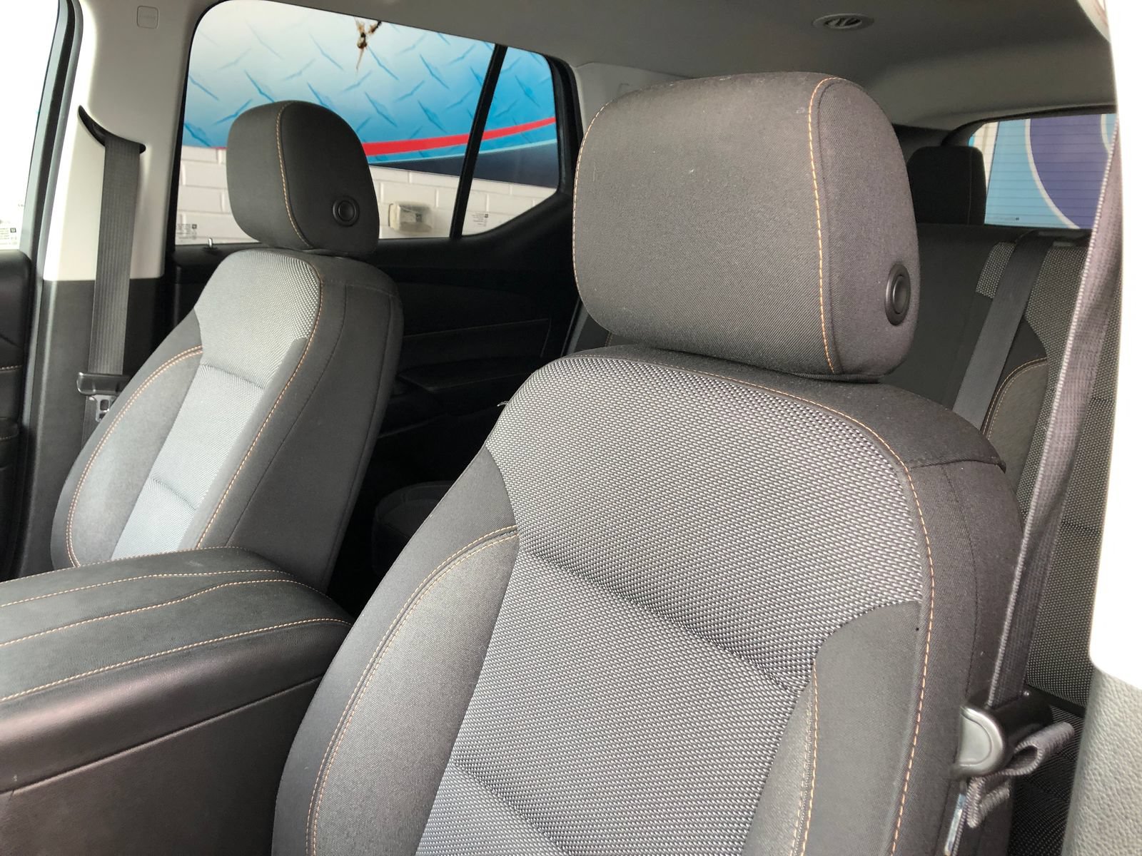 Used 2018 Chevrolet Traverse LS FWD image 20