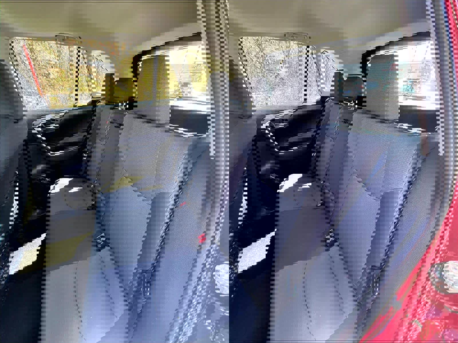 Used 2024 Toyota RAV4 XLE w/ Convenience Package AWD/4WD image 15