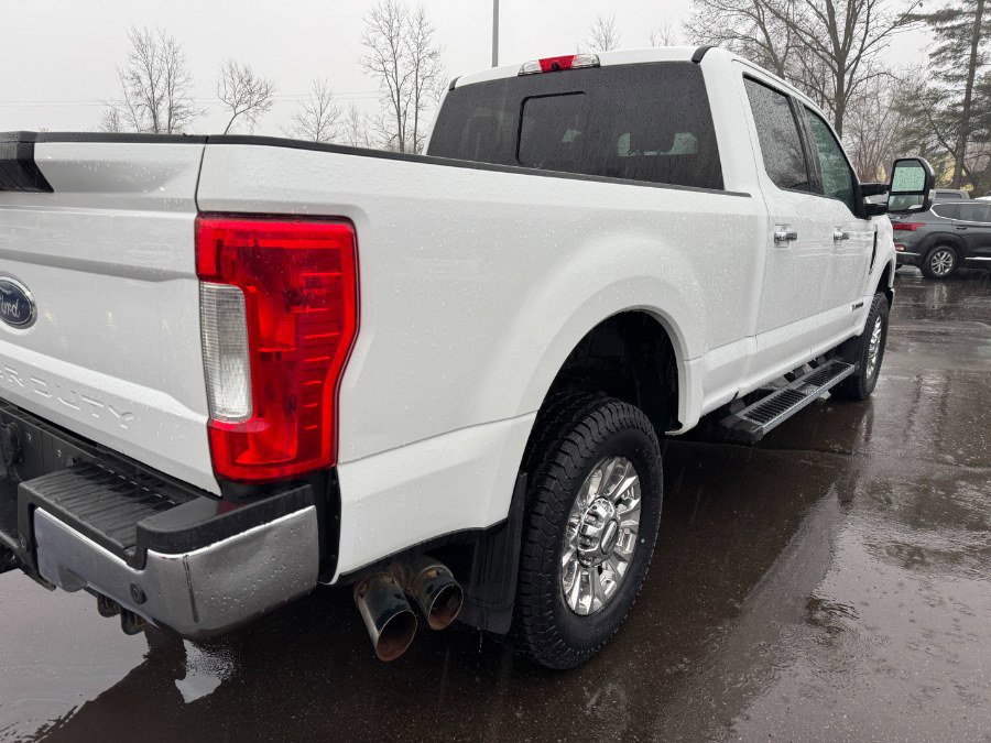 Used 2017 Ford F250 XLT w/ XLT Premium Package image 11