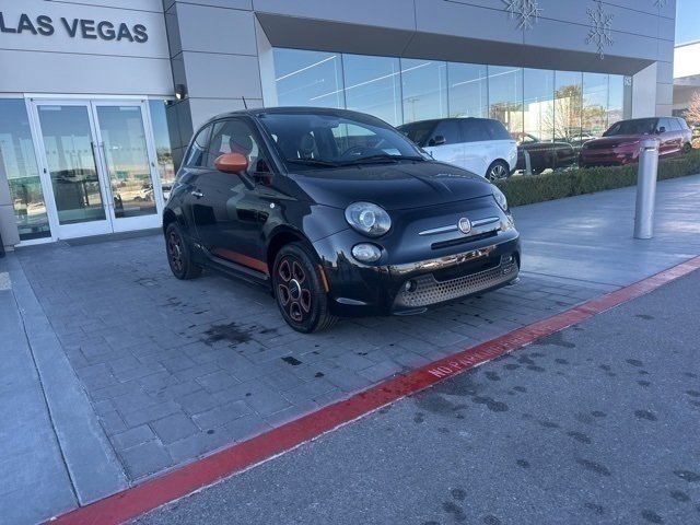 Used 2014 FIAT 500 e w/ Esport Package image 3