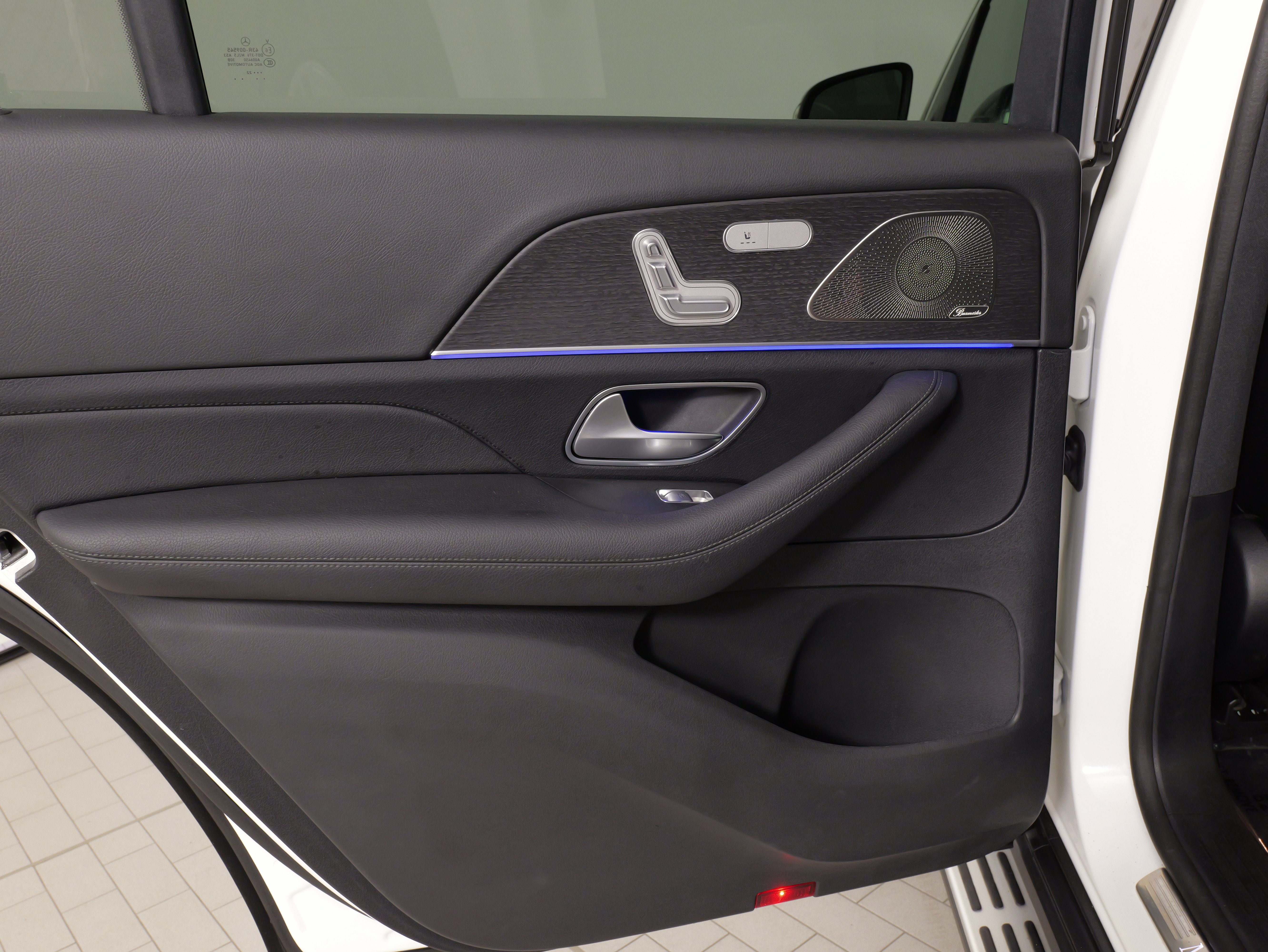 Used 2022 Mercedes-Benz GLS 450 4MATIC image 37