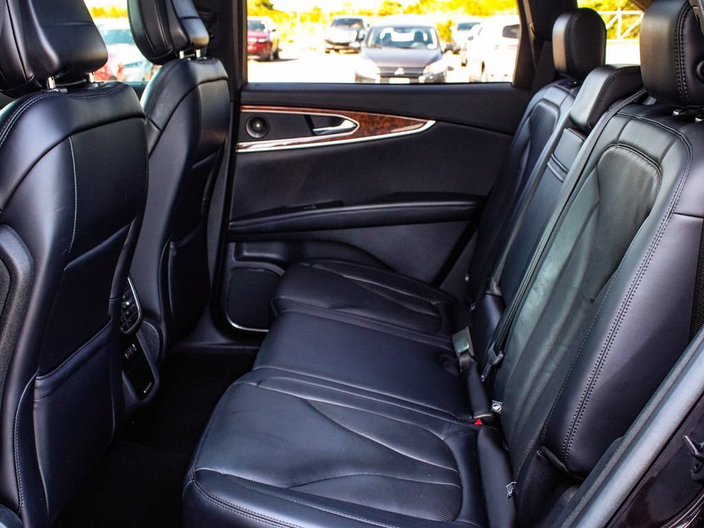 Used 2020 Lincoln Nautilus Reserve AWD/4WD image 35