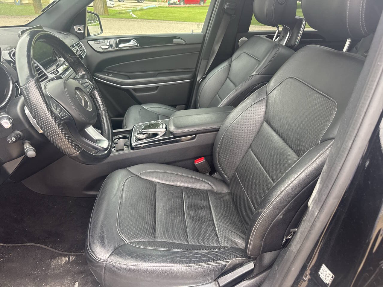 Used 2017 Mercedes-Benz GLS 550 4MATIC image 11