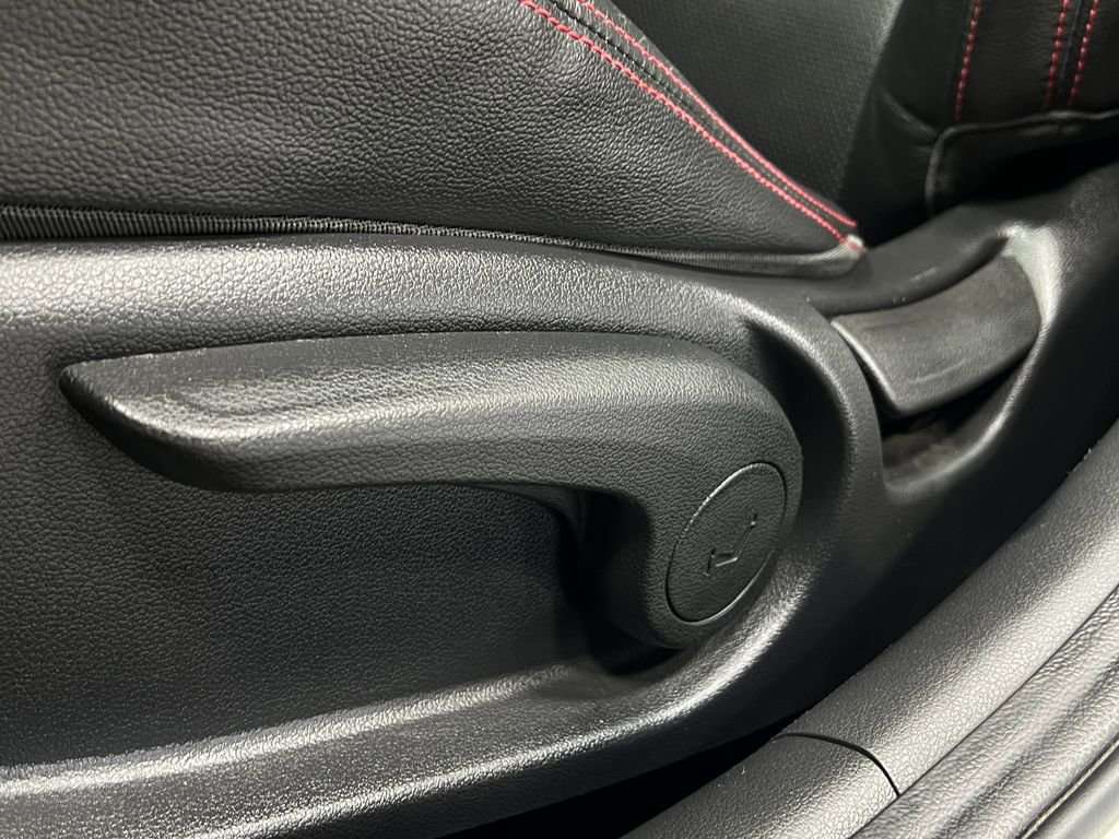 Used 2018 Hyundai Elantra Sport w/ Sport Premium Package 03 image 17