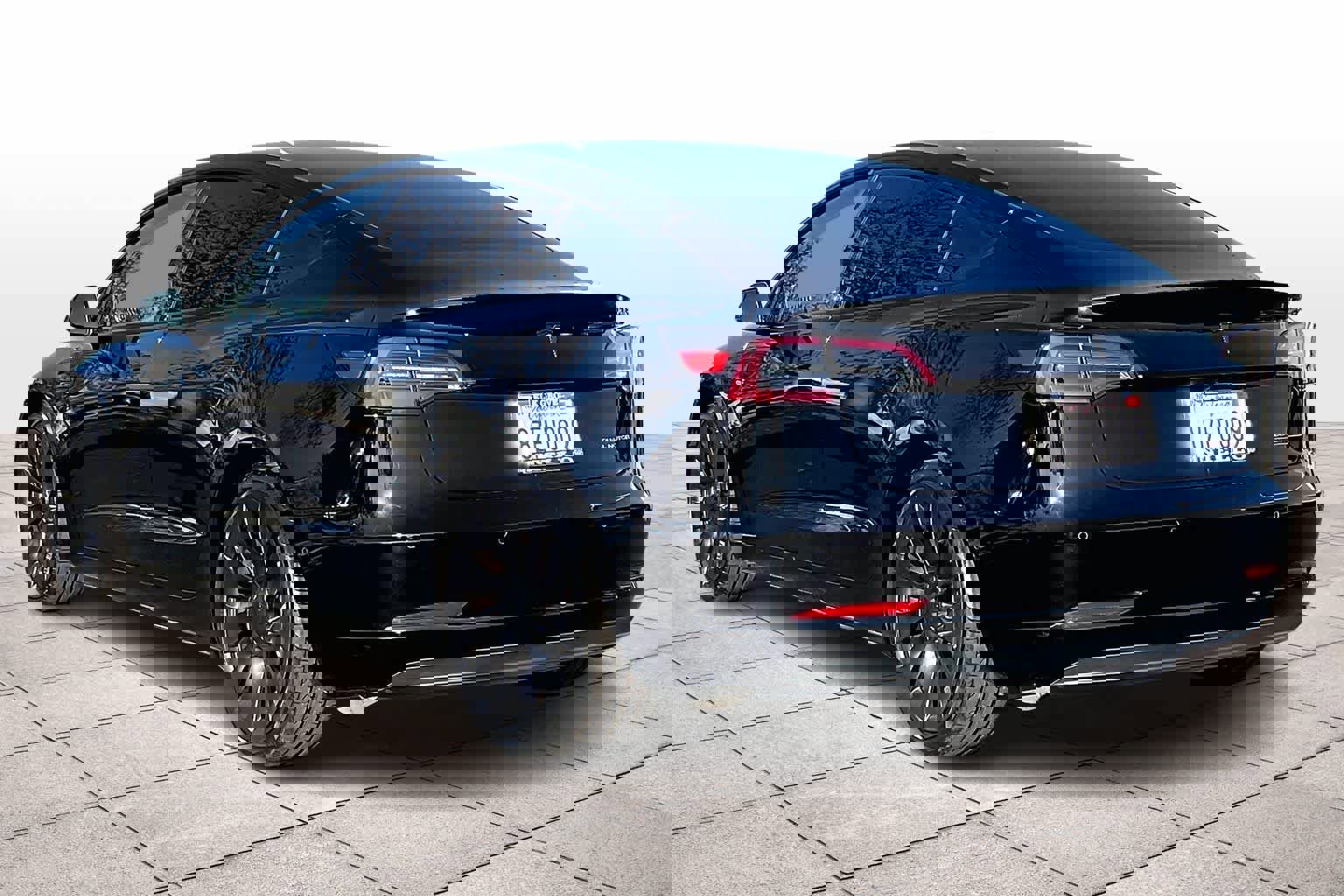 Used 2022 Tesla Model 3 Performance image 14