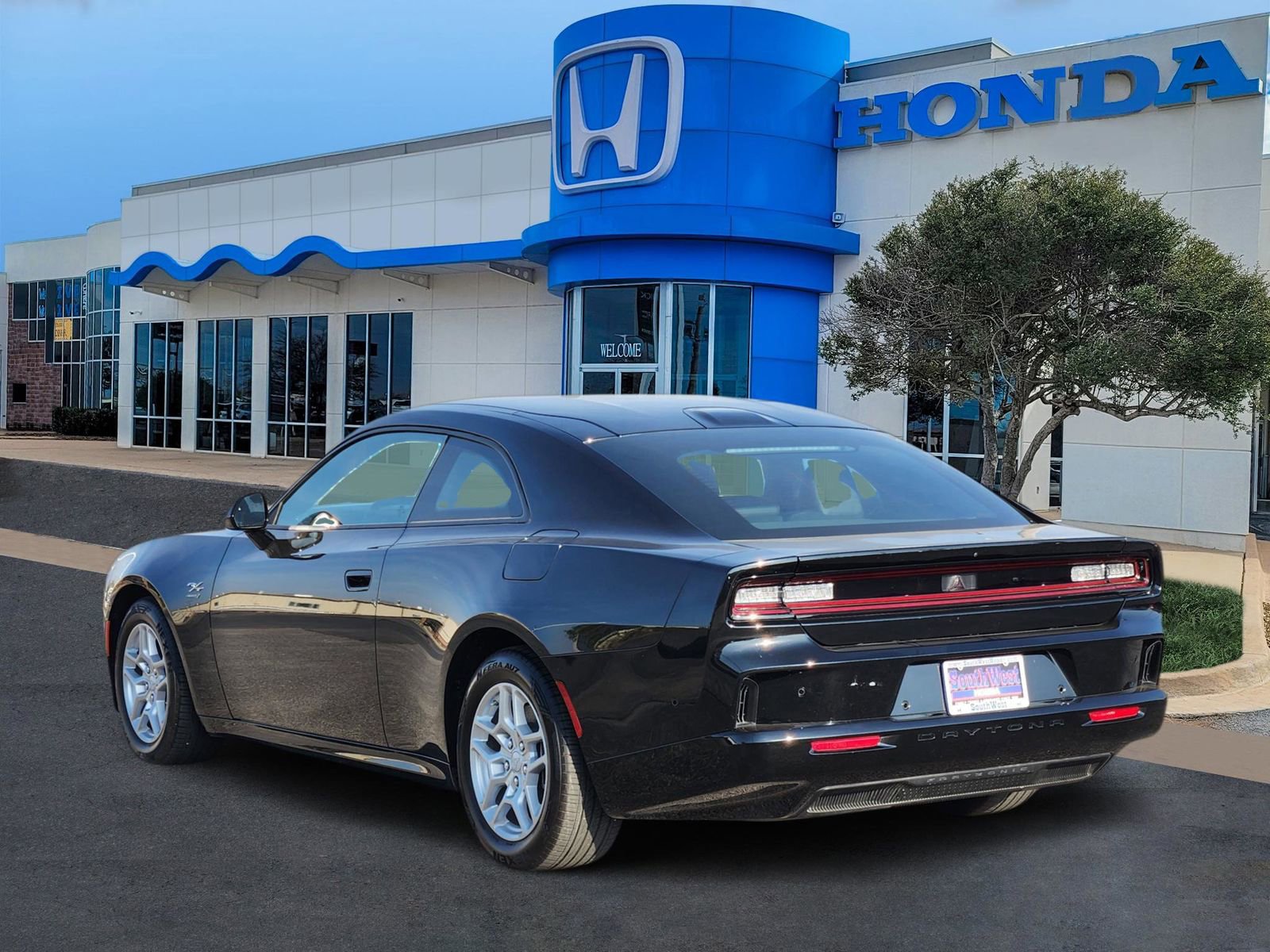 Used 2025 Dodge Charger R/T w/ Quick Order Package 25M R/T image 4